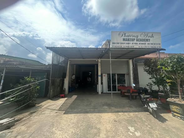 Nhà cho thuê ngay ngã tư kỳ thịnh cũ
